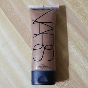 Nars Laguna Body Illuminator